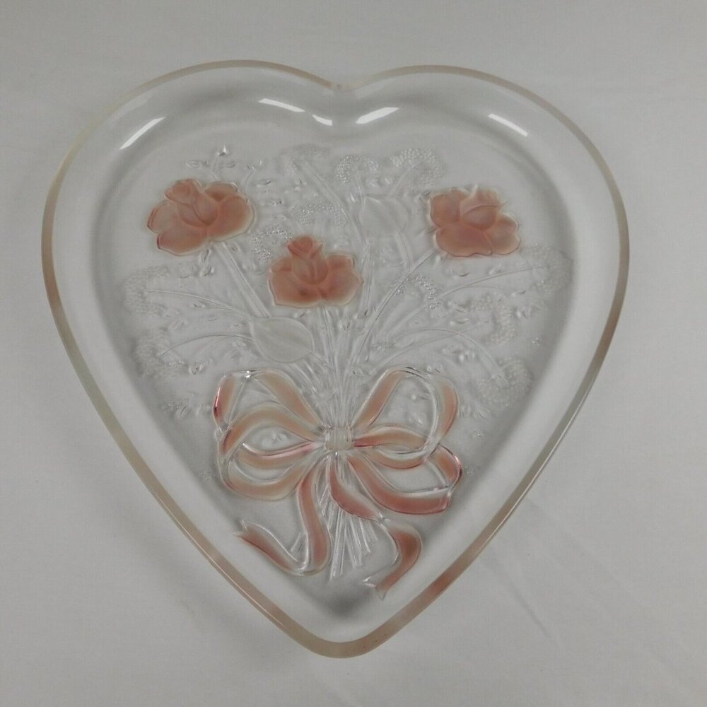 Mikasa Sweetheart Bouquet 13 1/2 inch Cake Plate Serving Platter Frosted Glass